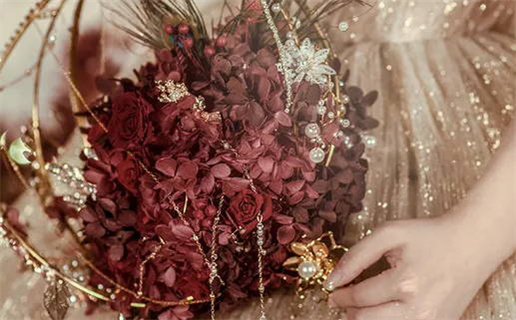 免费测女命八字是否风流(免费测女命八字是否风流)