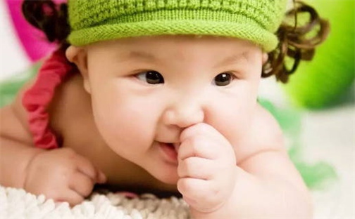 2026年02月16日生辰八字起名：胡姓女孩子取什么名字最合适